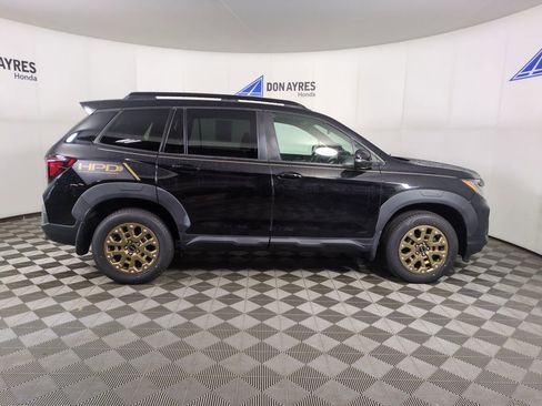 Certified 2022 Honda Passport TrailSport image 10