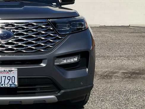 Used 2021 Ford Explorer Platinum w/ Equipment Group 601A AWD/4WD image 71