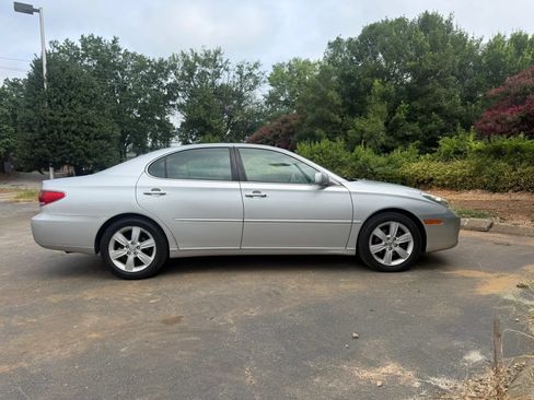 Used 2005 Lexus ES 330 FWD image 5