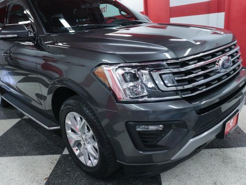 Used 2021 Ford Expedition XLT AWD/4WD image 34