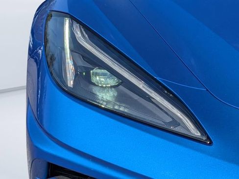 Used 2022 Chevrolet Corvette Stingray Premium Cpe w/ Z51 Performance Package RWD image 9