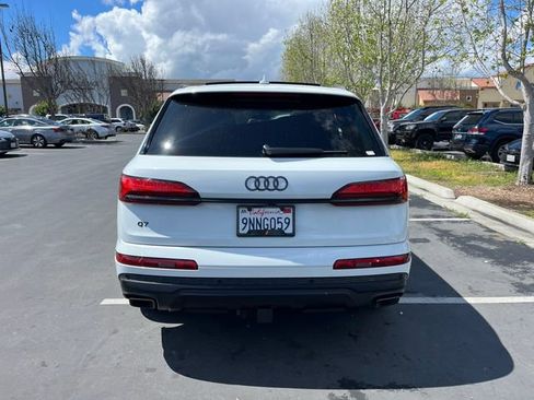 Used 2025 Audi Q7 2.0T Premium Plus w/ Premium Plus Package AWD/4WD image 5