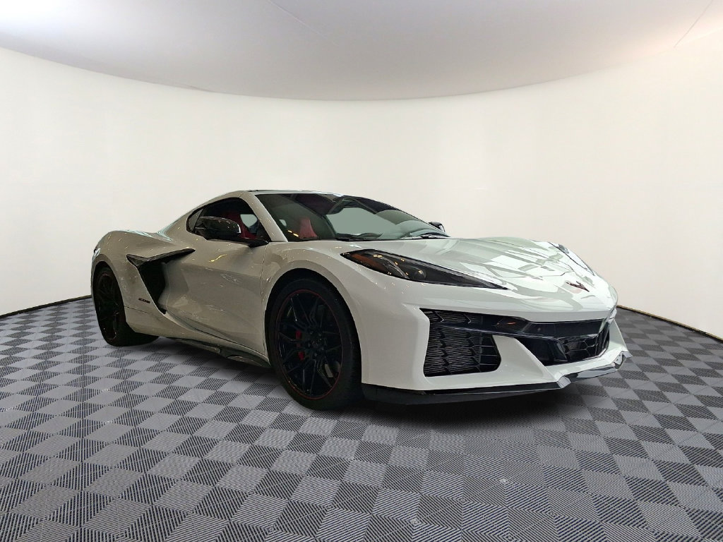 Used 2026 Chevrolet Corvette Z06 w/ Stealth Interior Trim Package RWD image 1