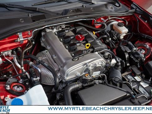 Used 2019 MAZDA MX-5 Miata RF Grand Touring image 29