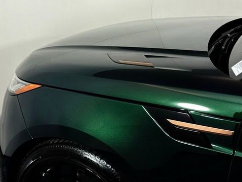 Used 2025 Land Rover Range Rover Sport Dynamic SE AWD/4WD image 12