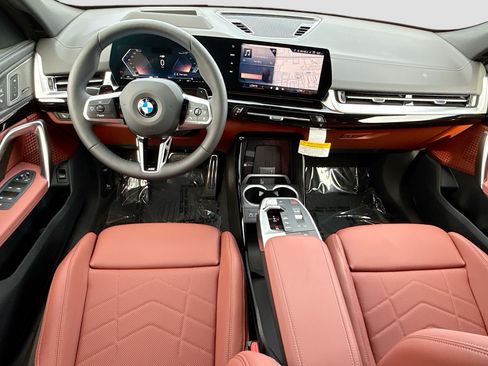 New 2026 BMW X2 xDrive28i w/ Technology Package AWD/4WD image 15