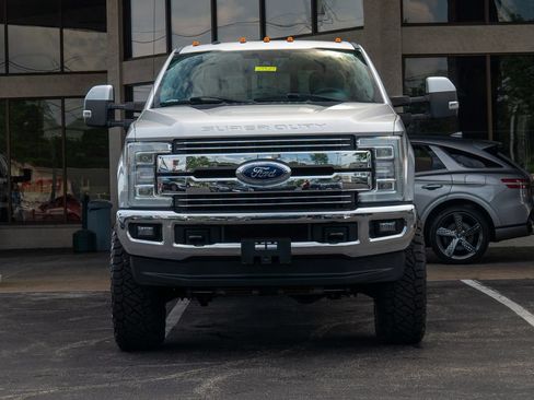 Used 2017 Ford F350 Lariat w/ Lariat Ultimate Package AWD/4WD image 7