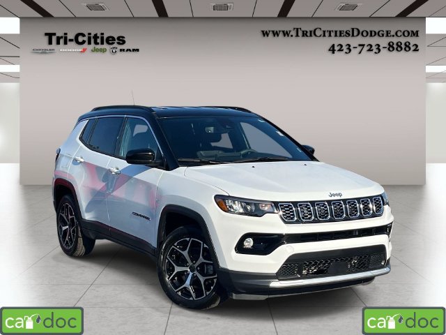 Used 2025 Jeep Compass Limited AWD/4WD image 1