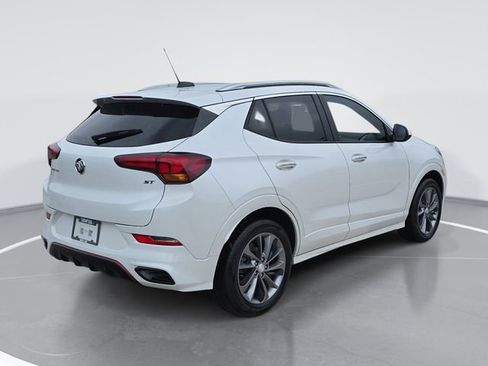 Used 2023 Buick Encore GX Select w/ Sport Touring Package FWD image 3