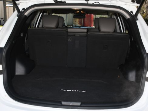 Used 2017 Hyundai Santa Fe Sport image 17