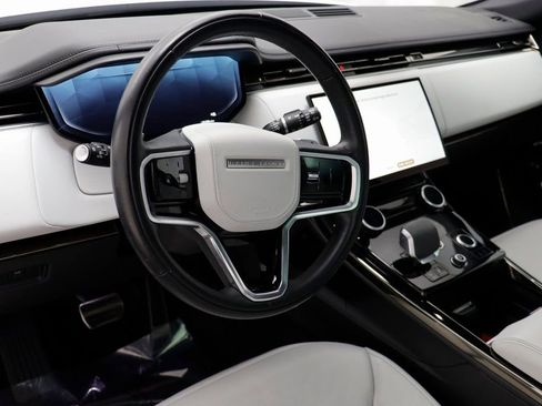 Used 2023 Land Rover Range Rover Sport SE image 6