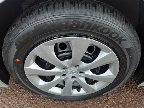 Certified 2024 Toyota Corolla LE image 12