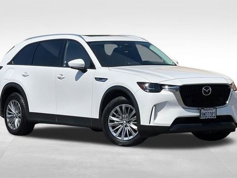 Certified 2024 MAZDA CX-90 Plug-In Hybrid w/ Preferred AWD/4WD image 3