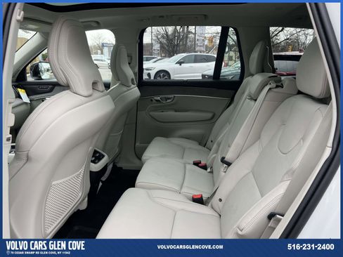 Used 2026 Volvo XC90 B6 Ultra w/ Protection Package image 9