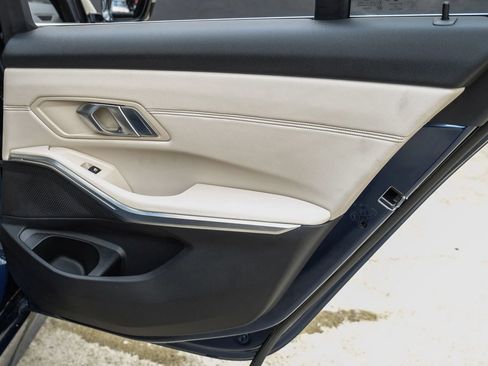 Used 2019 BMW 330i xDrive Sedan w/ Convenience Package AWD/4WD image 47