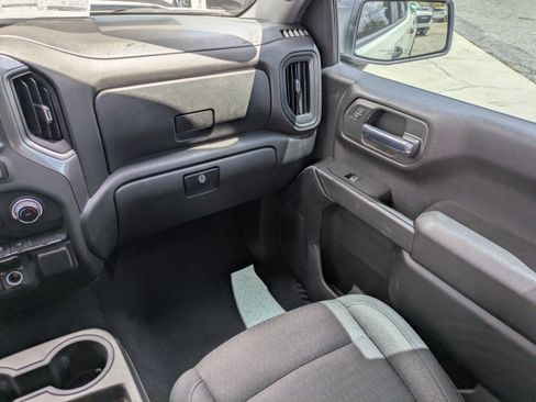 Used 2023 Chevrolet Silverado 1500 Custom w/ Rally Edition RWD image 16