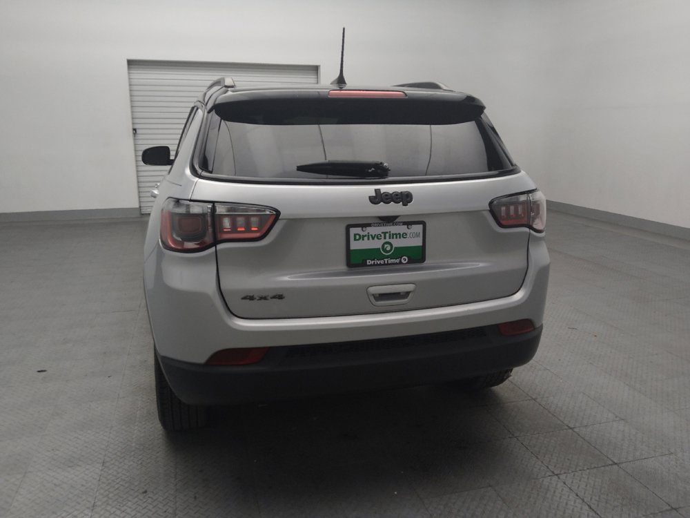 Used 2024 Jeep Compass Latitude w/ Convenience Group AWD/4WD image 6