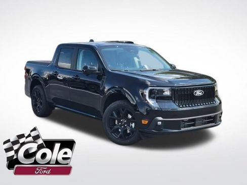 New 2025 Ford Maverick Lobo image 1