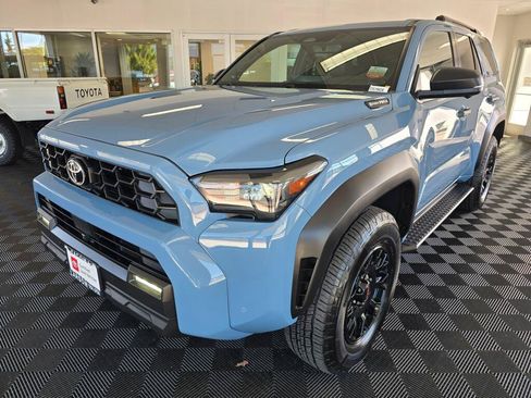 Used 2025 Toyota 4Runner TRD Off-Road Premium AWD/4WD image 7