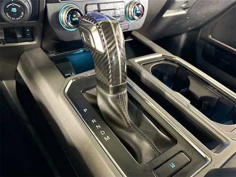 Used 2019 Ford F150 Raptor w/ Equipment Group 802A Luxury image 17