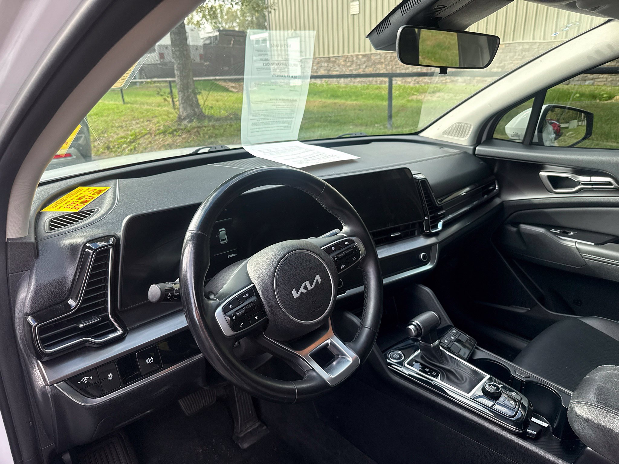 Used 2023 Kia Sportage EX AWD/4WD image 11