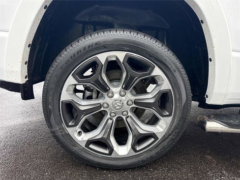 Used 2022 RAM 1500 Limited w/ Body Color Bumper Group AWD/4WD image 28