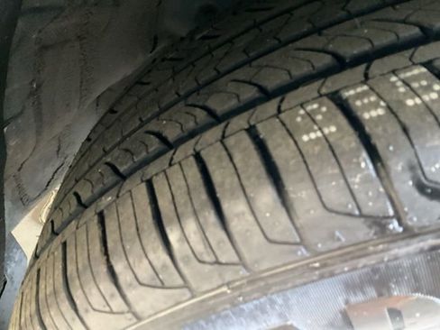 Certified 2025 Honda CR-V EX image 26