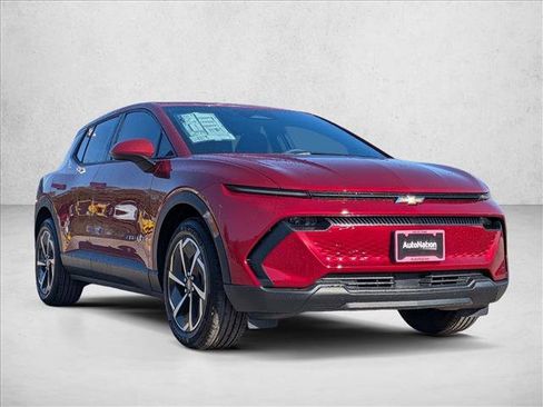 New 2026 Chevrolet Equinox EV LT image 3