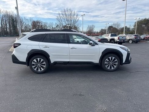 Used 2025 Subaru Outback Touring XT w/ Popular Package #2 image 4