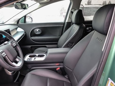 New 2026 Hyundai Ioniq 9 Calligraphy image 23