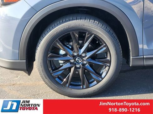 Used 2025 MAZDA CX-5 Carbon Edition image 13