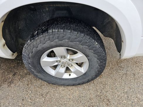 Used 2015 RAM 1500 Outdoorsman image 9