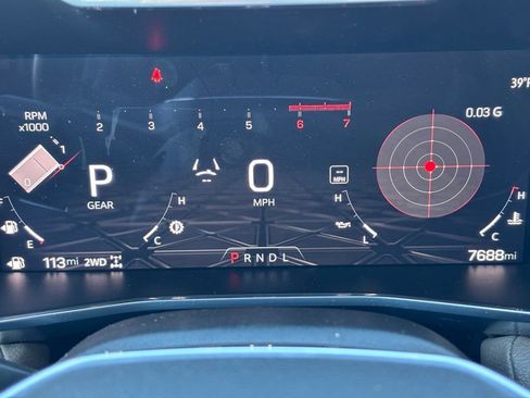 Used 2024 GMC Canyon Denali image 36