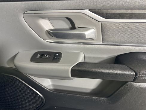 Used 2019 RAM 1500 Big Horn image 31