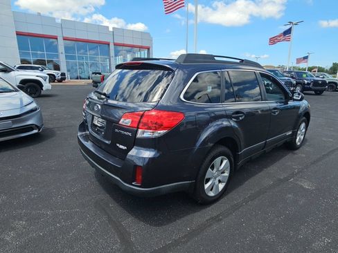 Used 2012 Subaru Outback 2.5i Premium AWD/4WD image 3