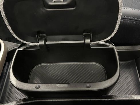 Certified 2025 MINI Cooper 2-Door Hardtop image 22