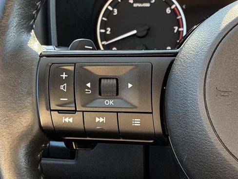 Used 2022 Nissan Rogue SV w/ SV Premium Package AWD/4WD image 26