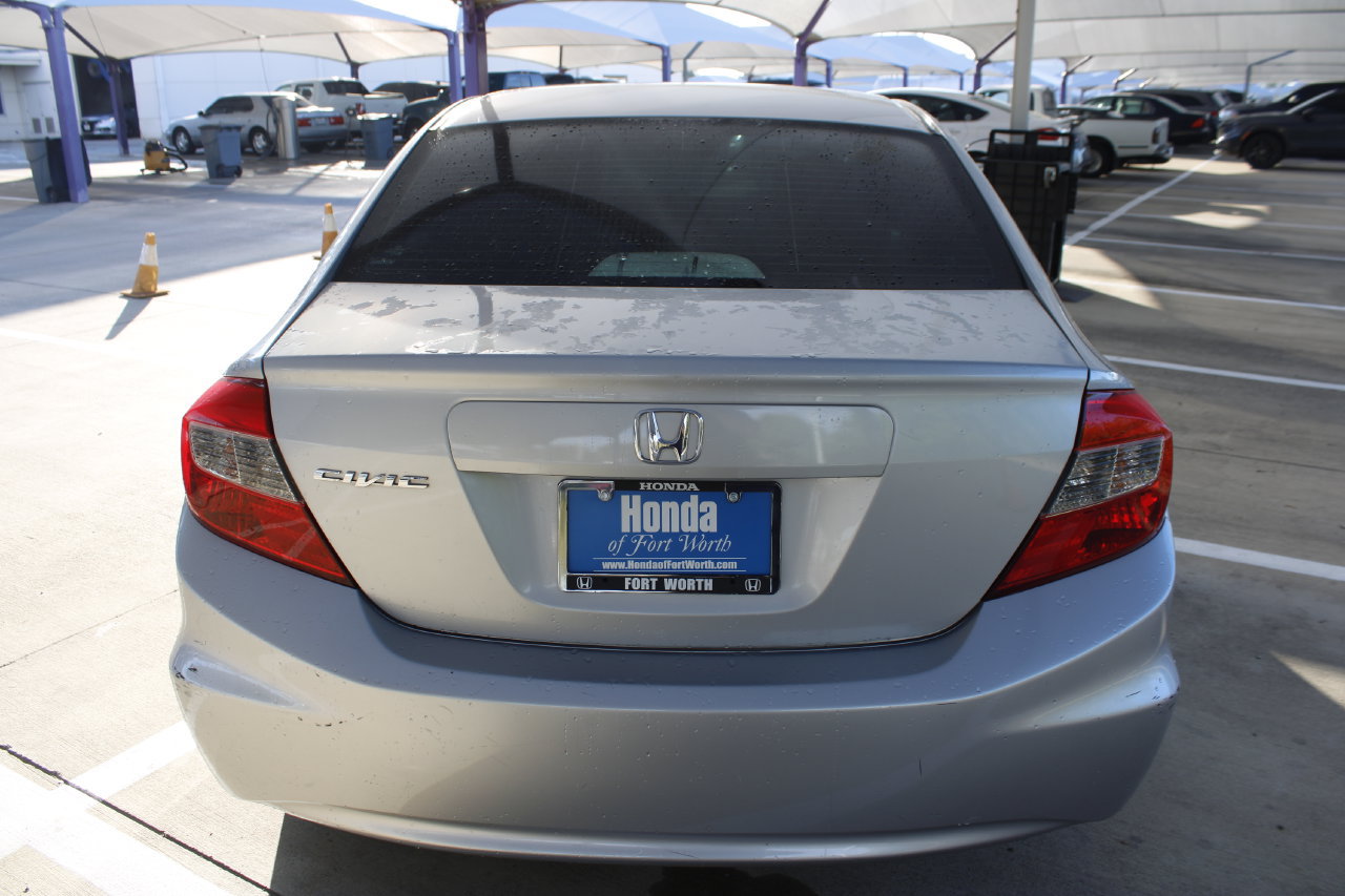 Used 2012 Honda Civic LX image 4