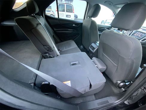 Used 2024 Chevrolet Equinox LT image 31