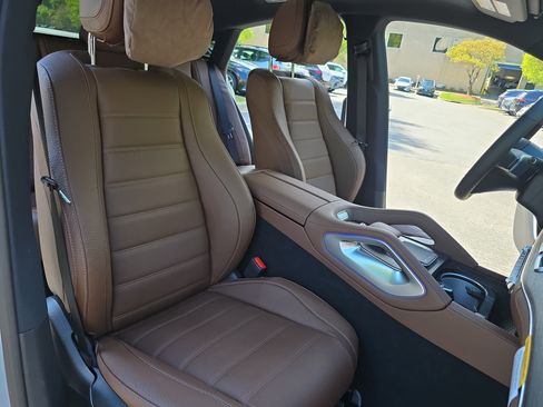 New 2026 Mercedes-Benz GLE 450 4MATIC Coupe image 10
