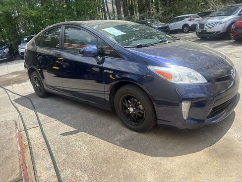 Used 2013 Toyota Prius Two FWD image 4