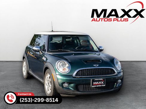 Used 2009 MINI Cooper S image 1