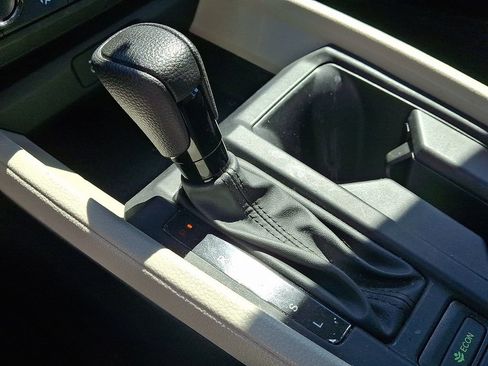 Certified 2023 Honda Accord EX image 15
