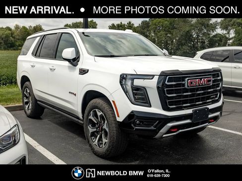 Used 2025 GMC Yukon AT4 w/ AT4 Premium Package AWD/4WD image 1