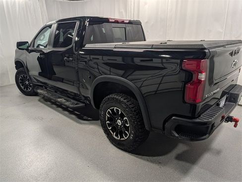 Certified 2024 Chevrolet Silverado 1500 ZR2 w/ Technology Package image 9
