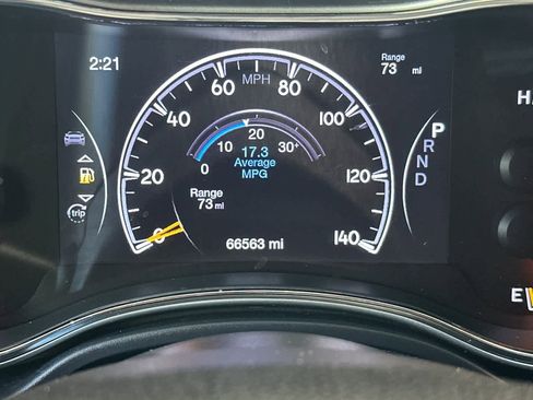 Used 2018 Jeep Grand Cherokee Altitude AWD/4WD image 29