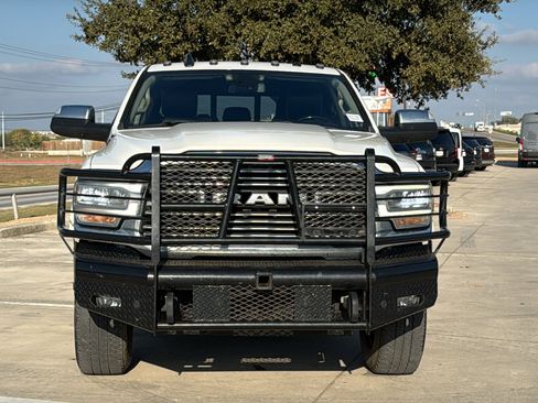 Certified 2019 RAM 3500 Laramie image 2