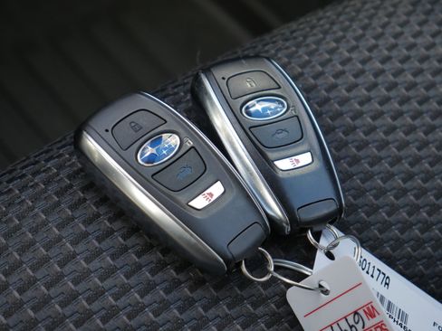 Used 2023 Subaru Forester Premium image 34