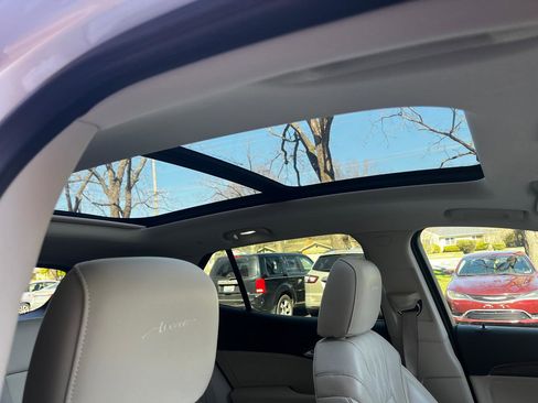 Used 2022 Buick Envision Avenir w/ Safety Package image 14