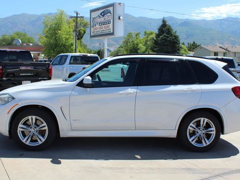 Used 2017 BMW X5 xDrive50i AWD/4WD image 12